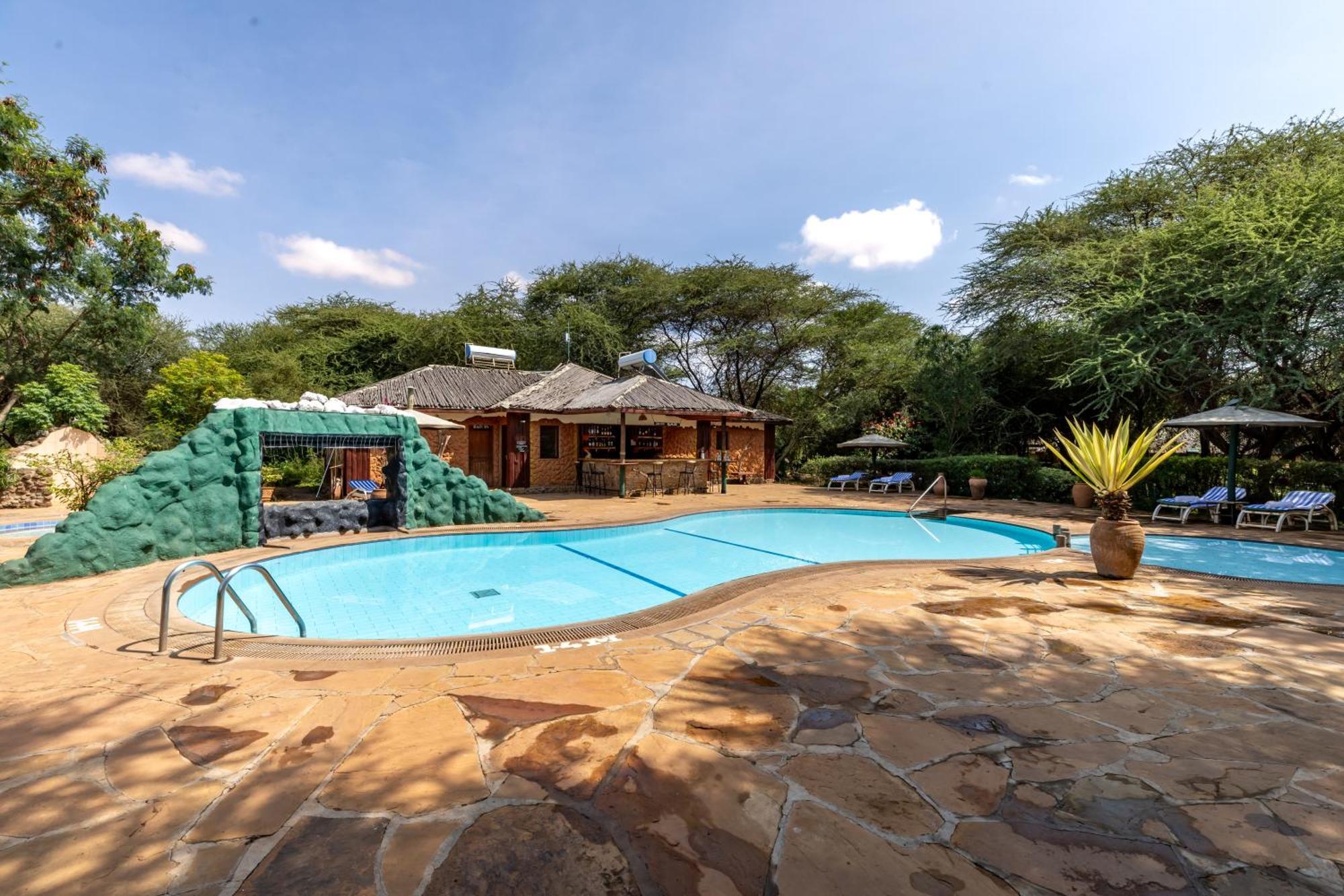 Sentrim Amboseli Lodge Esterno foto